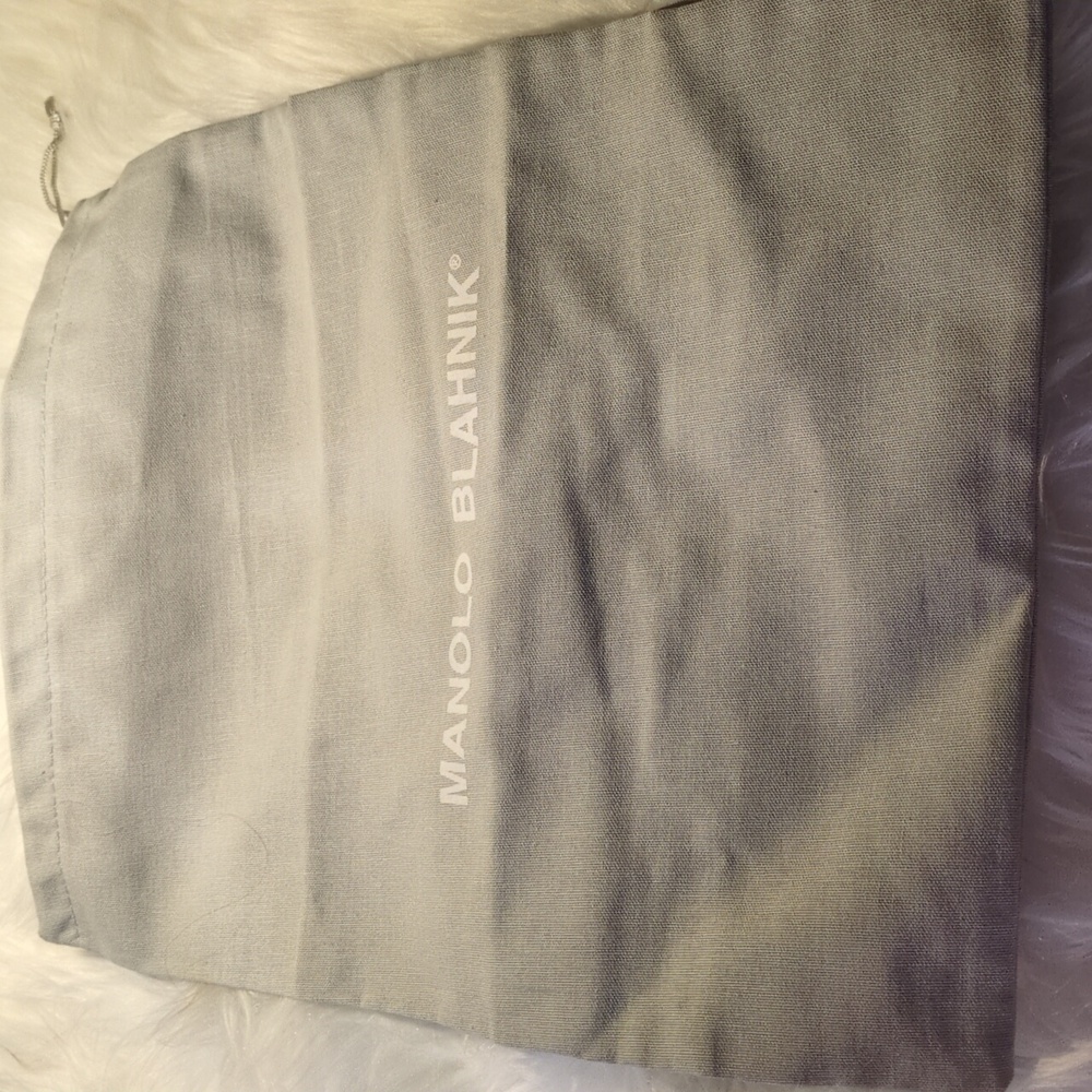 Manolo Blahnik shoe dust bag - Picture 2 of 3